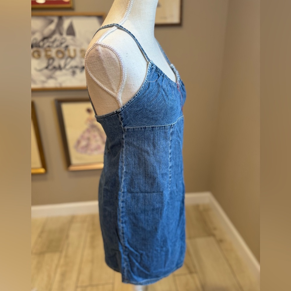 5 for $30 AMERICAN EAGLE OUTFITTERS Blue Denim Midi Dress - Picture 3 of 6